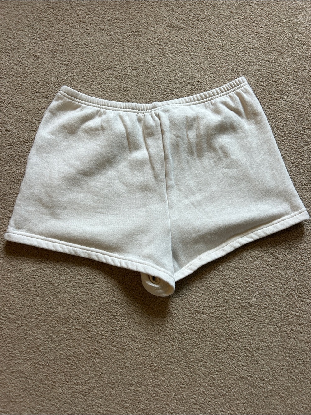 PacSun cream Pacific Sun sweatshorts - Picture 2 of 2